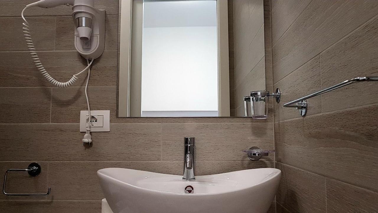 Monelia Bed & Breakfast Reggio di Calabria Bagian luar foto